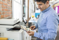 HP B5L46A Color LaserJet Enterprise MFP M577dn színes többfunkciós duplex hálózati nyomtató másoló szkenner - a garancia kiterjesztéshez végfelhasználói regisztráció szükséges! HP B5L46A Color LaserJet Enterprise MFP M577dn színes többfunkciós duplex hálózati nyomtató másoló szkenner - a garancia kiterjesztéshez végfelhasználói regisztráció szükséges!